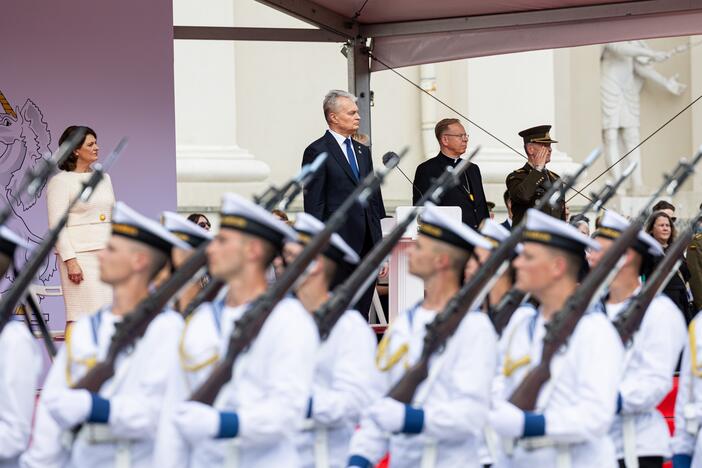 Lietuvos ginkluotųjų pajėgų vėliavų, būrių ir vadų rikiuotė